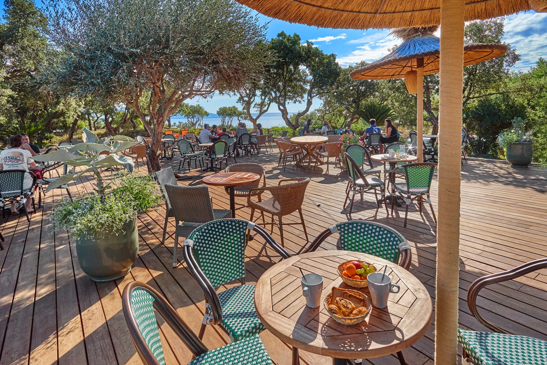 Camping Le Paradis Des Campeurs : Guinguette Matin