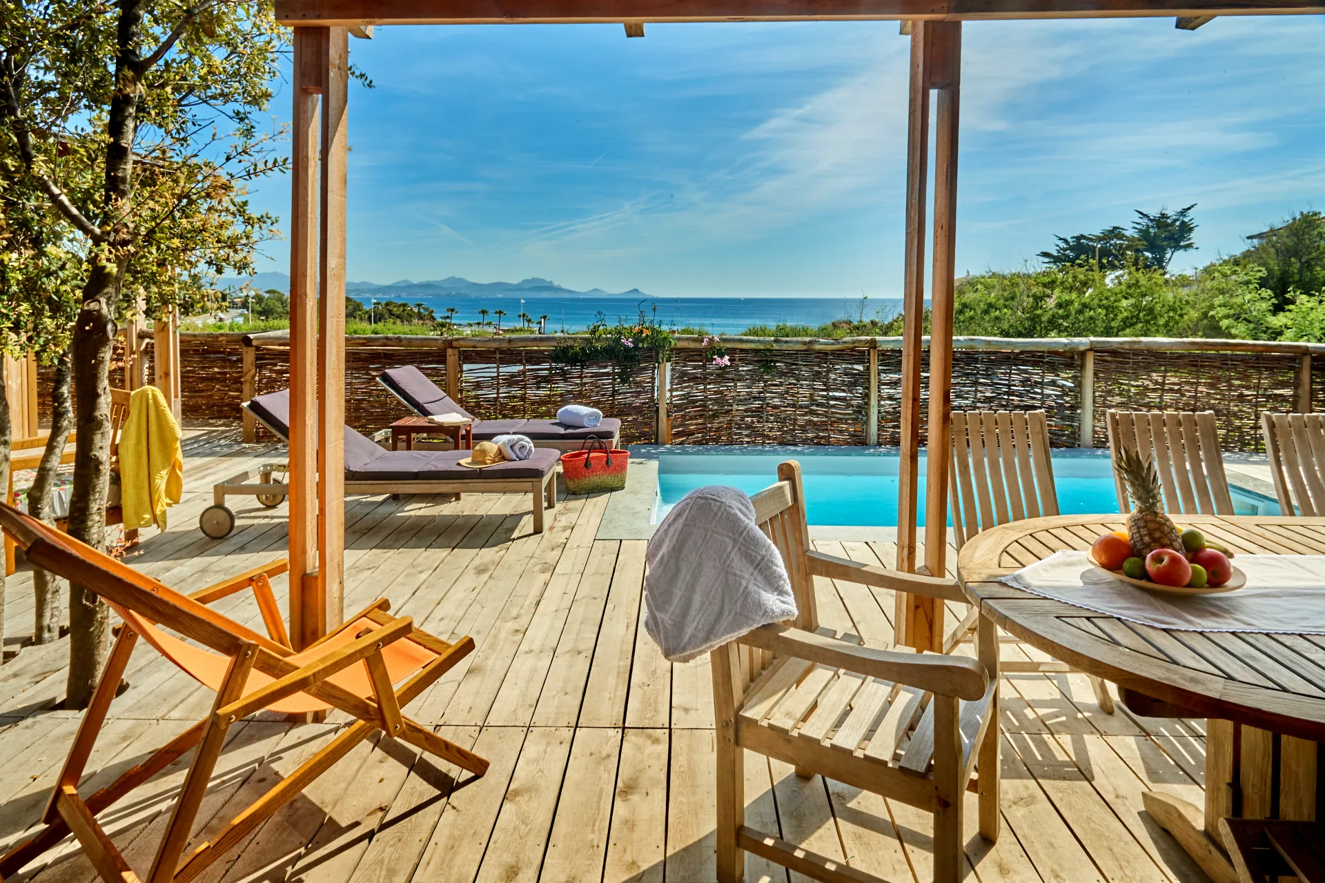 Camping Le Paradis Des Campeurs : Terrasse Piscine